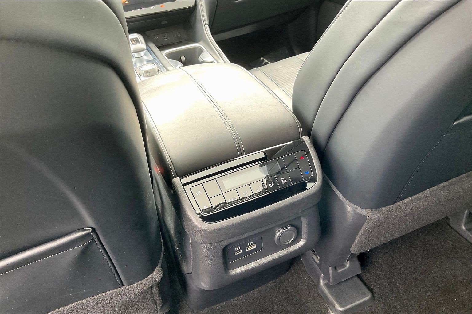 Certified 2023 INFINITI QX60 Luxe w/ Cargo Package AWD/4WD image 10