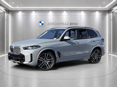 Used 2026 BMW X5 sDrive40i w/ M Sport Package RWD image 24