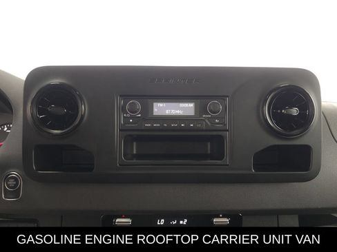 Used 2023 Mercedes-Benz Sprinter 1500 image 14
