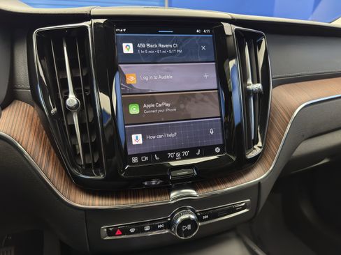 Used 2024 Volvo XC60 B5 Ultimate w/ Protection Package Premier image 18