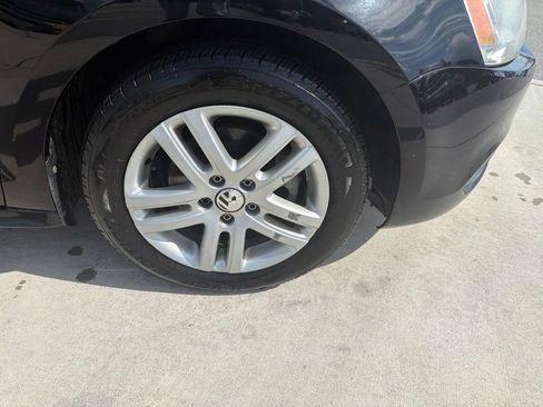 Used 2014 Volkswagen Jetta SE FWD image 11