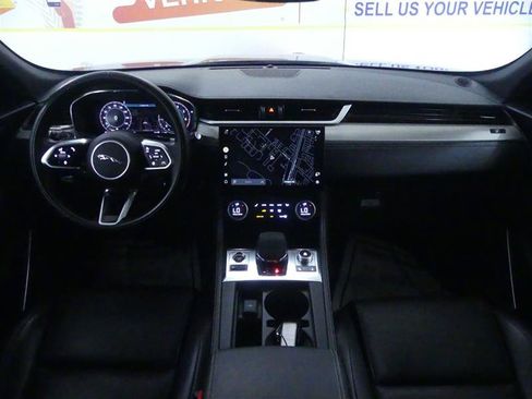 Used 2024 Jaguar F-PACE R-Dynamic S AWD/4WD image 8