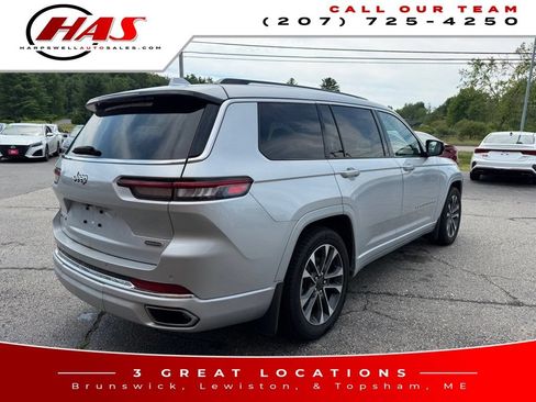 Used 2022 Jeep Grand Cherokee L Overland w/ MOPAR Finishing Package AWD/4WD image 6
