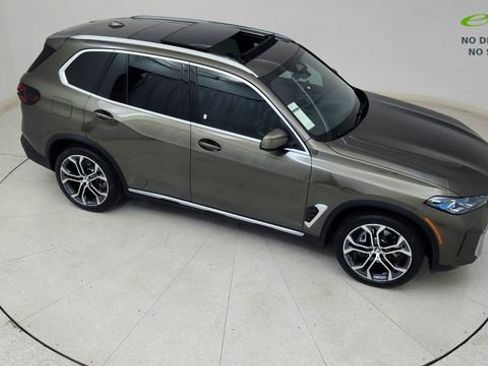 Used 2026 BMW X5 xDrive40i AWD/4WD image 75