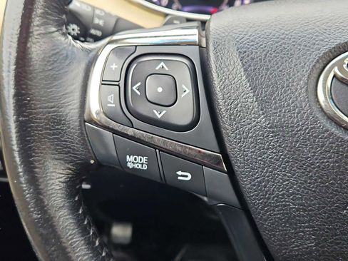 Used 2016 Toyota Avalon XLE Premium image 24