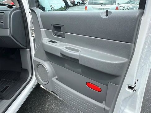 Used 2006 Dodge Durango SXT RWD image 30