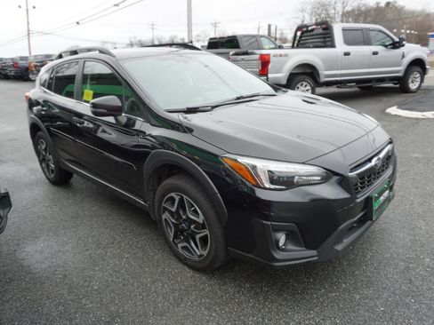 Used 2019 Subaru Crosstrek 2.0i Limited w/ Moonroof Package w/Navigation image 3
