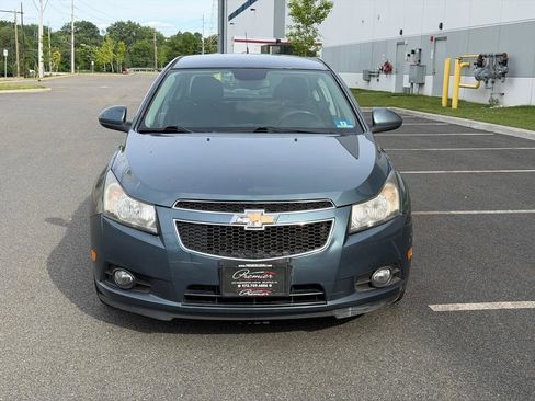 Used 2012 Chevrolet Cruze LT FWD image 2