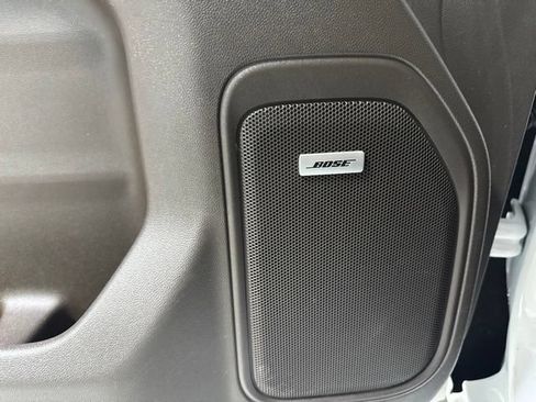 Used 2020 GMC Sierra 1500 SLT w/ SLT Premium Plus Package AWD/4WD image 6