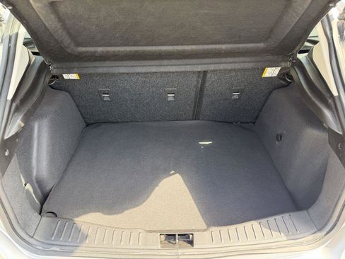 Used 2017 Ford Focus SE FWD image 18