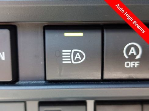 Used 2025 Toyota Tundra SR5 AWD/4WD image 20