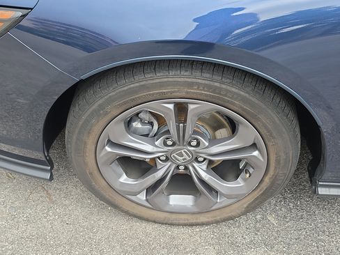 Certified 2023 Honda Accord EX image 8