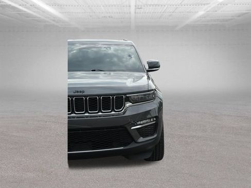 Used 2022 Jeep Grand Cherokee Limited AWD/4WD image 45