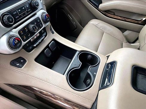 Used 2020 GMC Yukon SLT RWD image 15