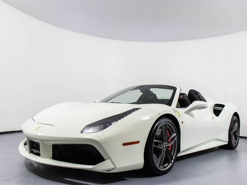 Certified 2019 Ferrari 488 Spider RWD image 29