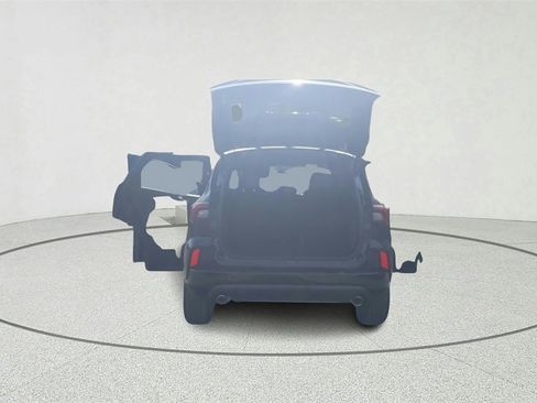 Used 2024 Ford Escape ST-Line image 12