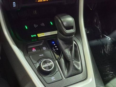 Certified 2024 Toyota RAV4 XLE AWD/4WD image 11