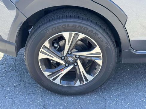 Used 2024 Subaru Crosstrek 2.0i Premium AWD/4WD image 6