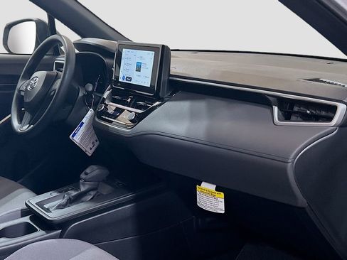 New 2026 Toyota Corolla Cross AWD Hybrid image 27