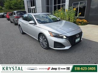 Used 2024 Nissan Altima 2.5 SL AWD/4WD video 1