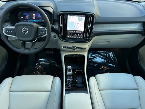New 2026 Volvo XC40 B5 Plus w/ Protection Package Premier image 11
