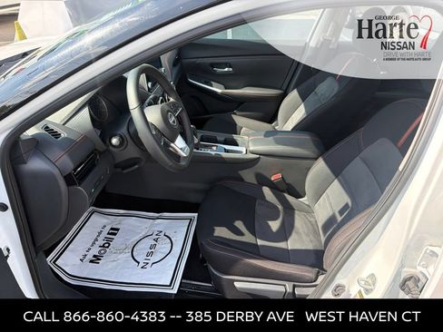 Certified 2024 Nissan Sentra SR FWD image 11