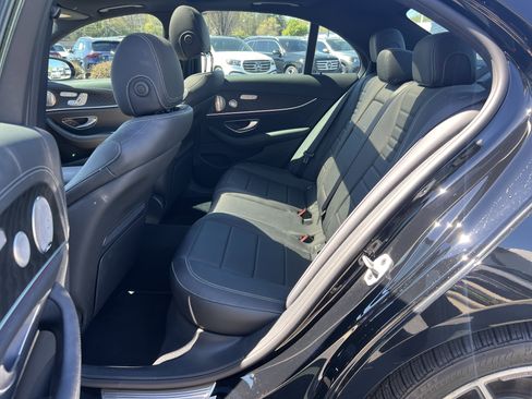 Used 2022 Mercedes-Benz E 350 E 350 image 32