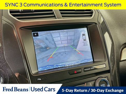 Certified 2018 Ford Explorer XLT w/ Equipment Group 202A image 18