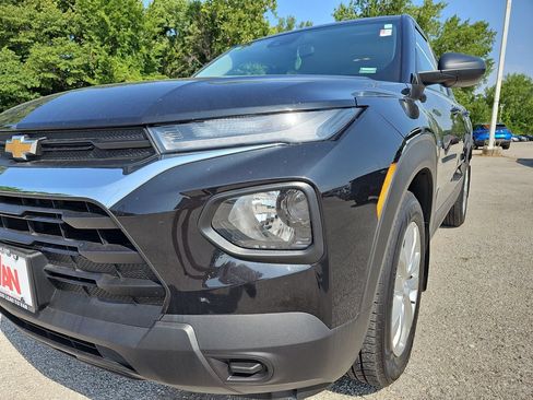 Used 2023 Chevrolet TrailBlazer LS FWD image 33