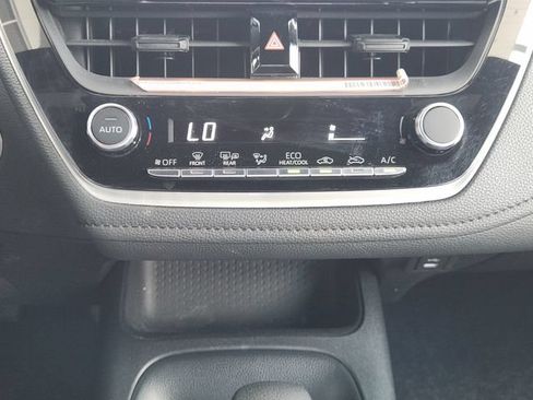Used 2023 Toyota Corolla SE FWD image 13