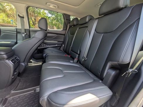 Used 2023 Hyundai Santa Fe SEL w/ Premium Package FWD image 13