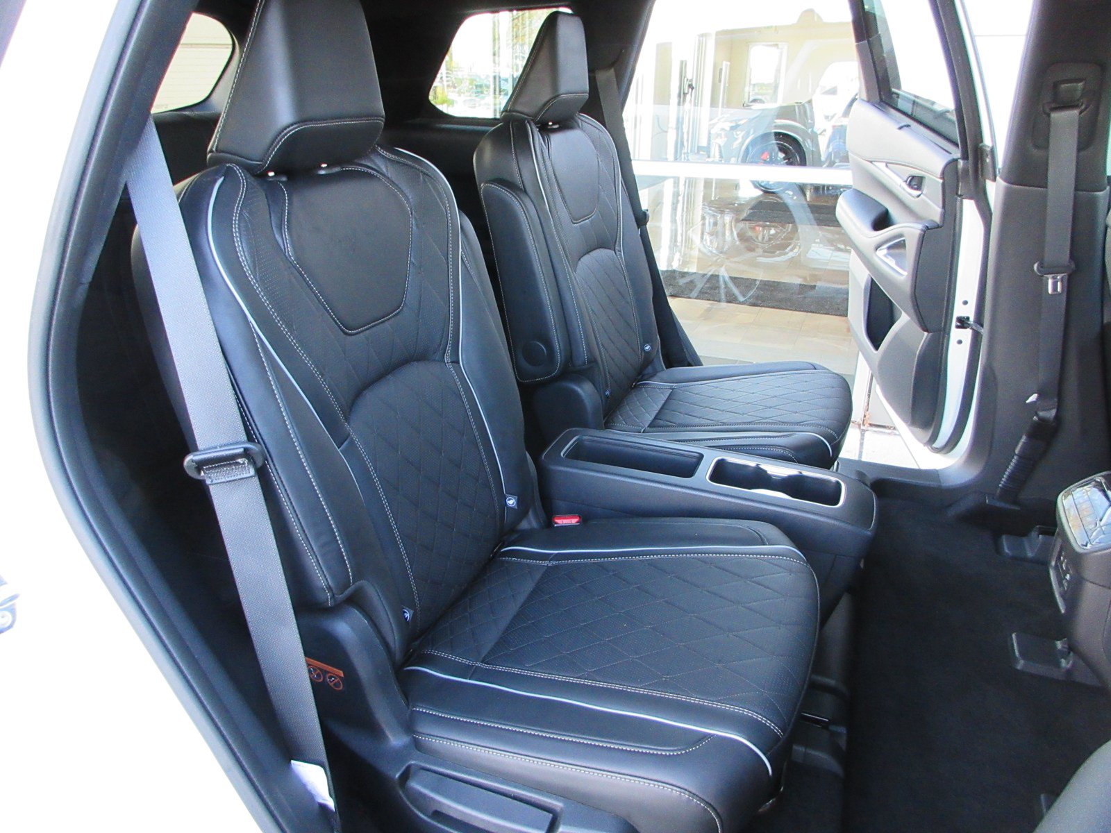 Used 2025 INFINITI QX60 Autograph w/ Cargo Package AWD/4WD image 23