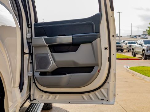 Used 2023 Ford F150 Limited image 40