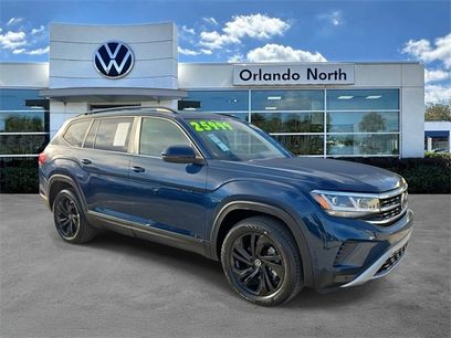 Used 2022 Volkswagen Atlas SE w/ Black Wheel Package