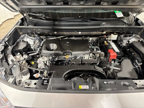 Used 2019 Toyota RAV4 XLE Premium w/ Cold Weather Package FWD image 30