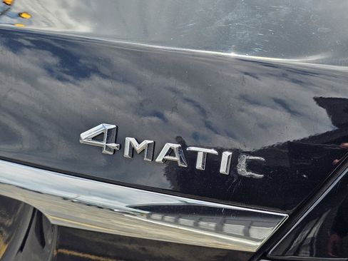 Used 2015 Mercedes-Benz S 550 4MATIC Sedan image 11