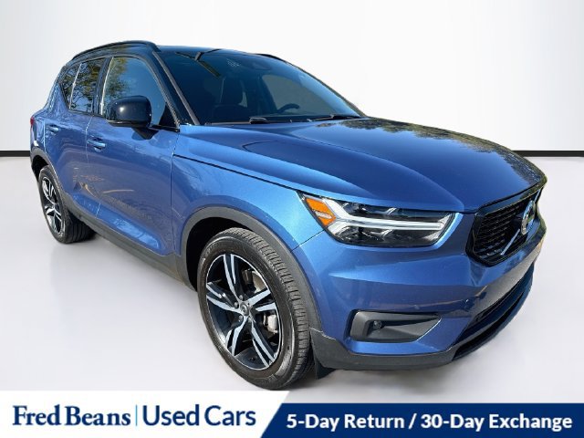 Used 2021 Volvo XC40 T5 R-Design w/ Climate Package AWD/4WD image 1
