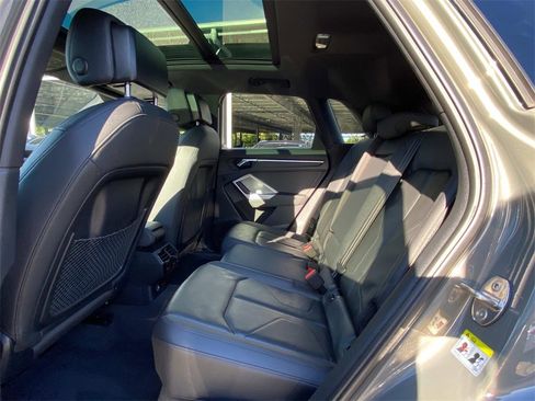 Used 2021 Audi Q3 2.0T Premium w/ Convenience Package image 15