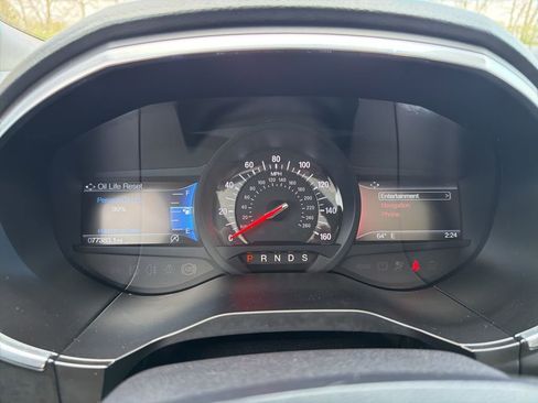 Used 2019 Ford Edge ST w/ Convenience Package AWD/4WD image 28