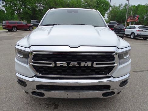 Used 2022 RAM 1500 4x4 Crew Cab Big Horn image 5