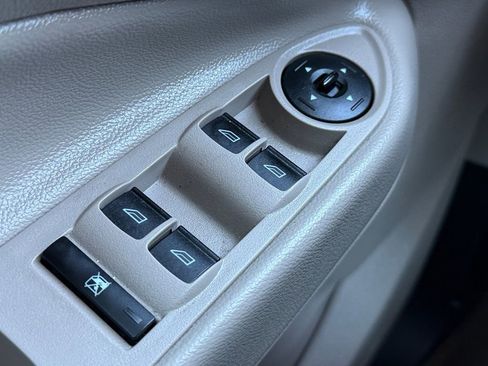 Used 2014 Ford Escape SE w/ Equipment Group 201A image 18