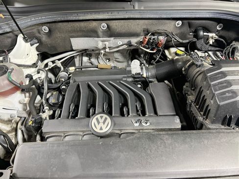 Used 2021 Volkswagen Atlas SEL Premium AWD/4WD image 32