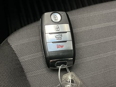 Used 2017 Kia Forte S w/ S Technology Package FWD image 20