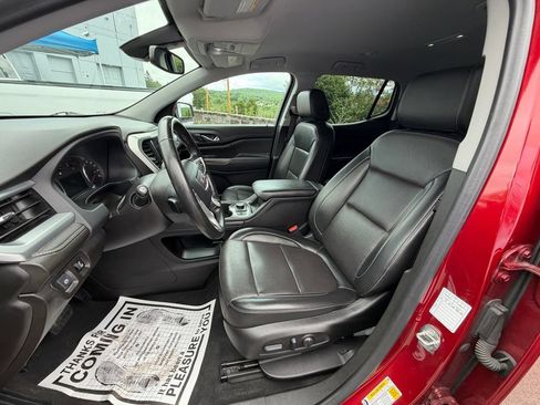 Used 2023 GMC Acadia SLT AWD/4WD image 9