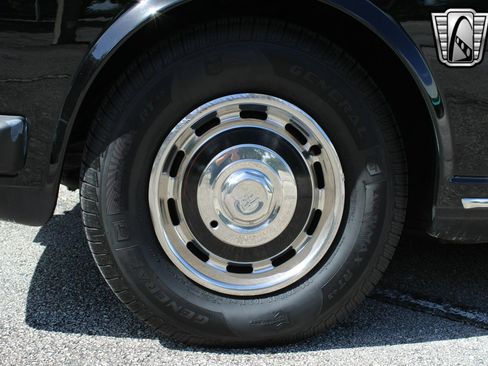 Used 1986 Rolls-Royce Silver Spirit image 15