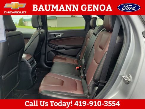 Used 2020 Ford Edge Titanium w/ Equipment Group 301A AWD/4WD image 15