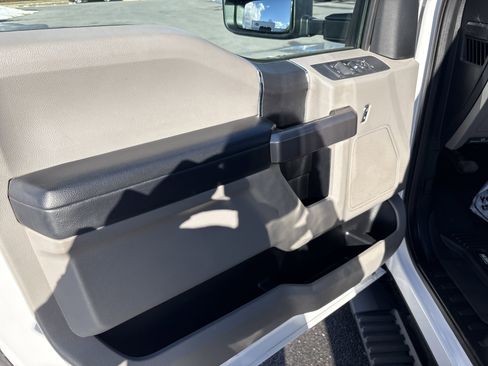 Used 2020 Ford F250 XLT image 16