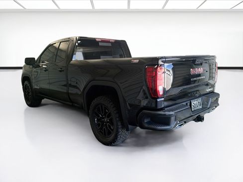 Used 2025 GMC Sierra 1500 Elevation w/ Preferred Package AWD/4WD image 6