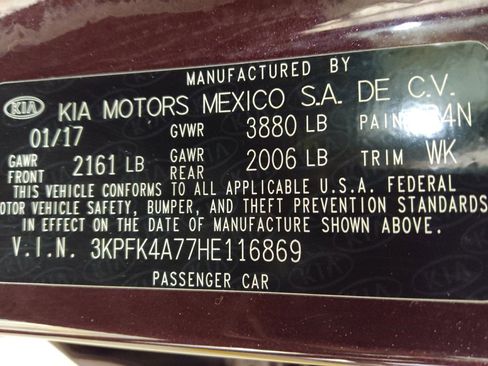 Used 2017 Kia Forte LX image 33