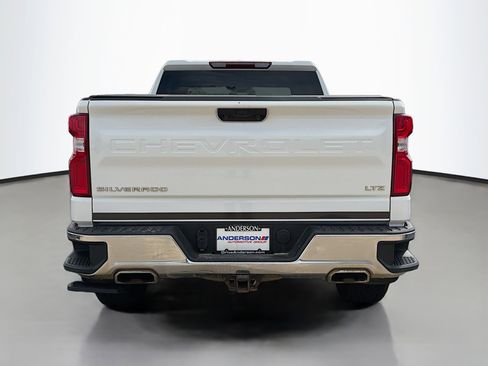 Used 2024 Chevrolet Silverado 1500 LTZ AWD/4WD image 17